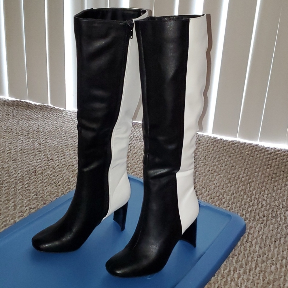 NIB BAMBOO 5.5 Blk & Wht Knee-High Boots